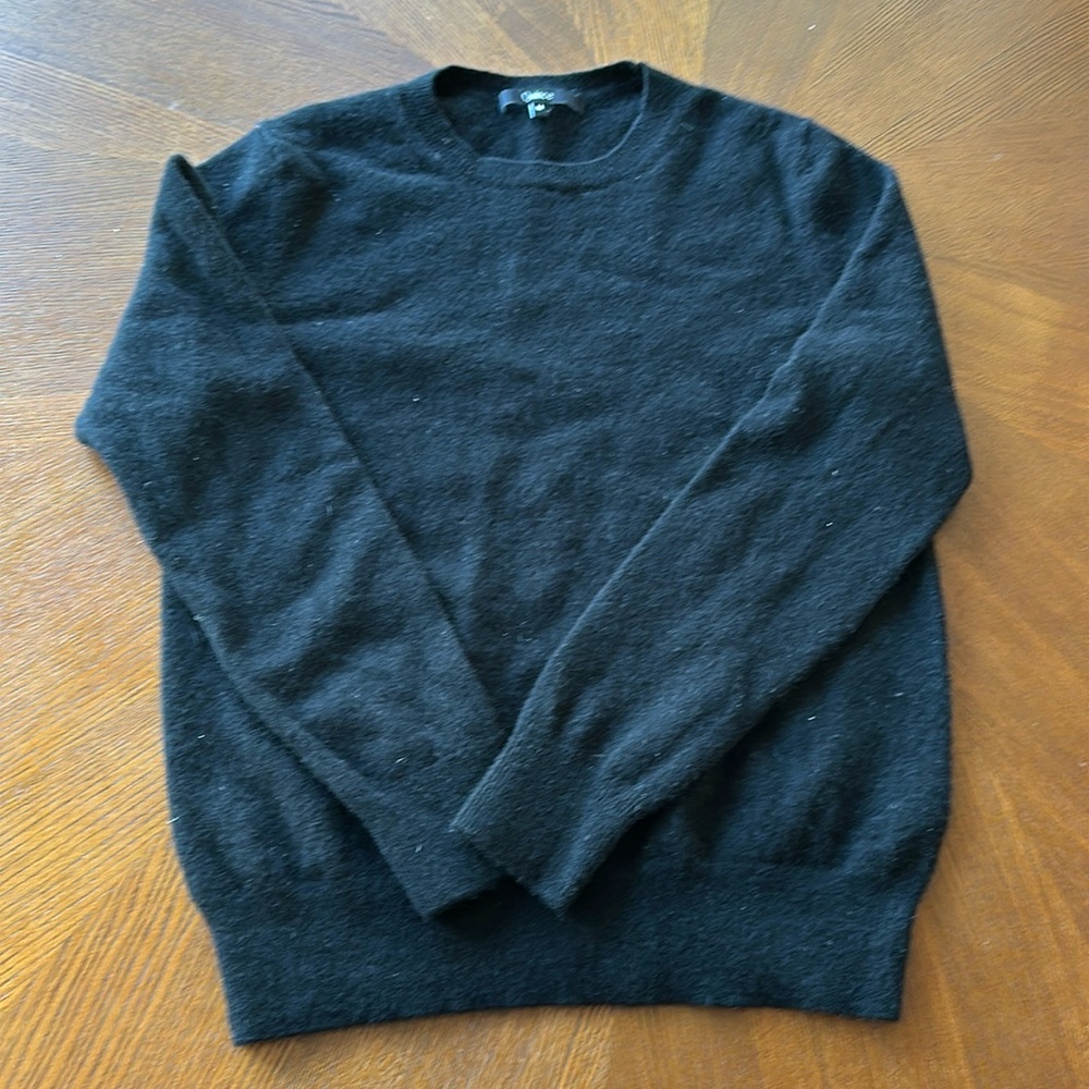 Quince Mongolian Cashmere Crewneck Sweater